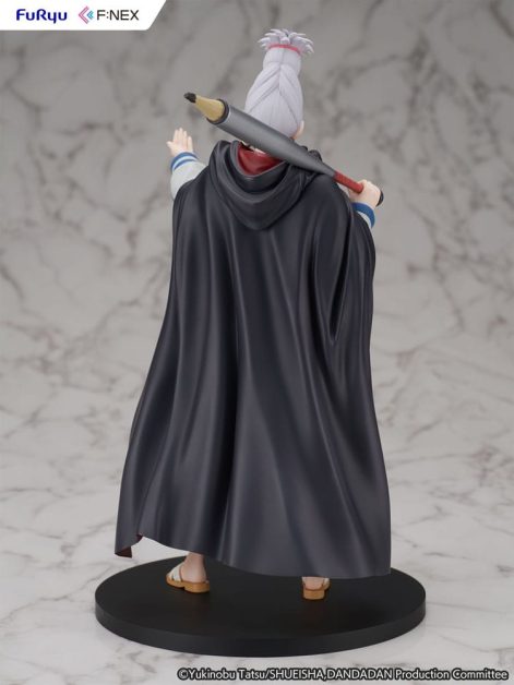 dandadan seiko ayase scale figure ()