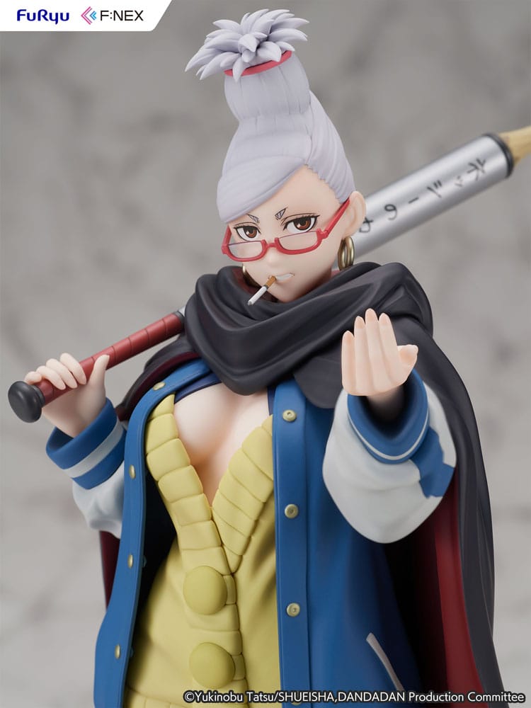 dandadan seiko ayase scale figure ()