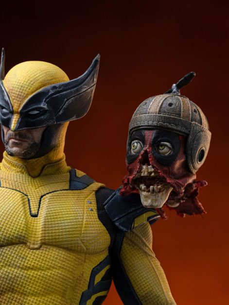 deadpool art scale wolverine and headpool statue ()
