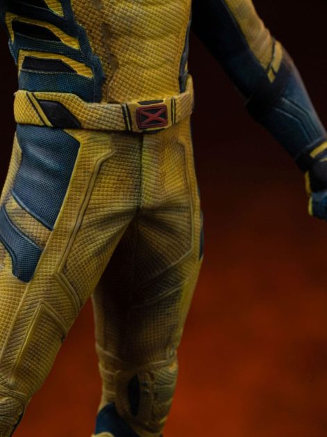 deadpool art scale wolverine and headpool statue ()