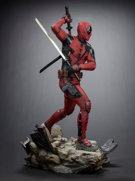 deadpool legacy replica deadpool statue ()