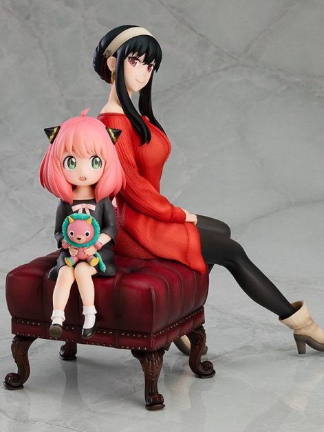 spy x family anya yor cm scale figure ()
