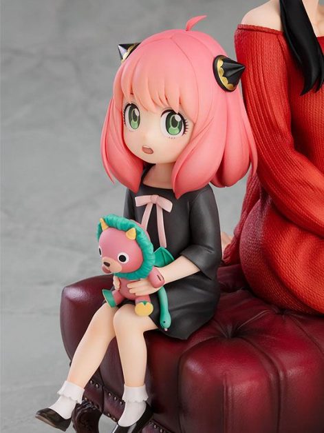 spy x family anya yor cm scale figure ()