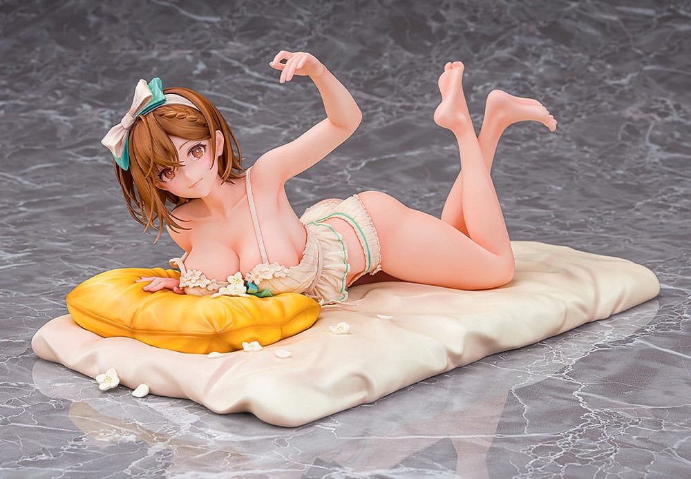 atelier ryza x azur lane reisalin stout late night alchemist ver scale figure ()