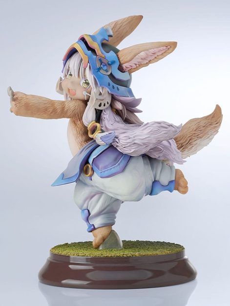 made in abyss the golden city of the scorching nanachi new outfit ver scale figure ()