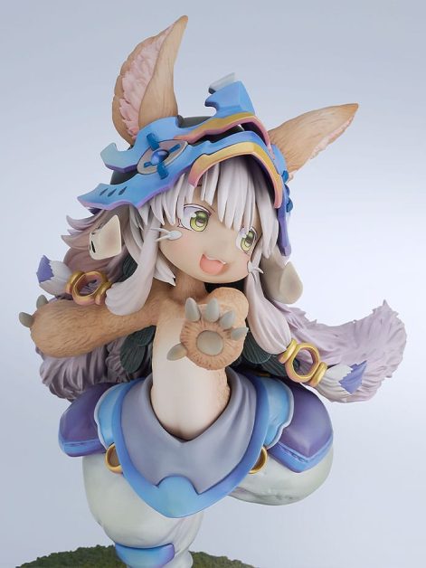 made in abyss the golden city of the scorching nanachi new outfit ver scale figure ()