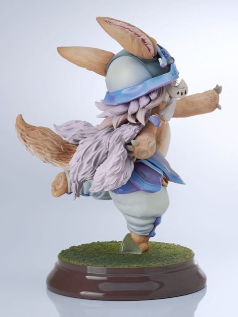 made in abyss the golden city of the scorching nanachi new outfit ver scale figure ()