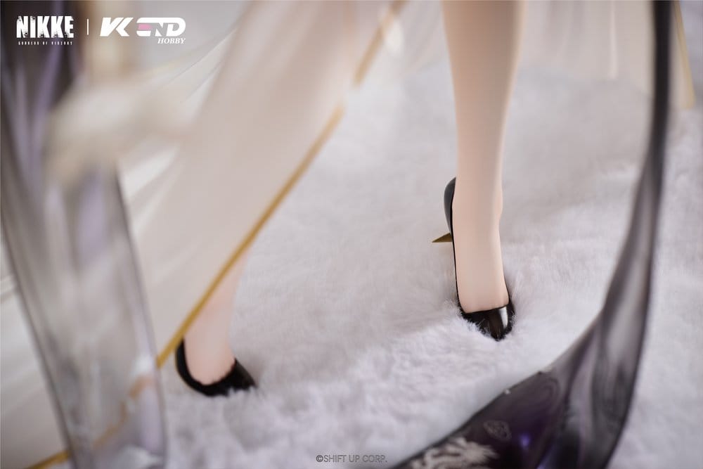 goddess of victory nikke crown glorious flower ver scale figure ()