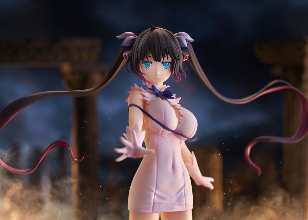 is it wrong to try to pick up girls in a dungeon v hestia divinity unleashed ver scale figure ()