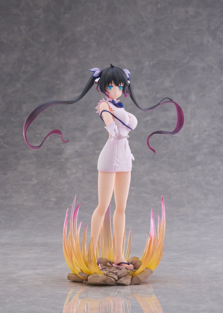is it wrong to try to pick up girls in a dungeon v hestia divinity unleashed ver scale figure ()