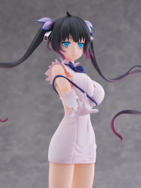 is it wrong to try to pick up girls in a dungeon v hestia divinity unleashed ver scale figure ()