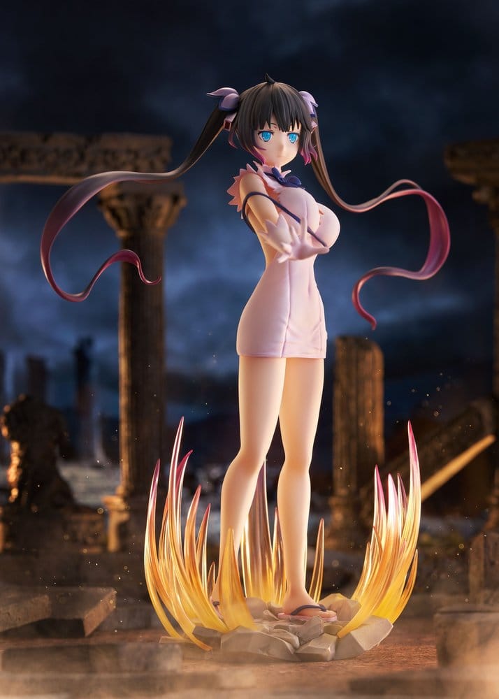 is it wrong to try to pick up girls in a dungeon v hestia divinity unleashed ver scale figure ()