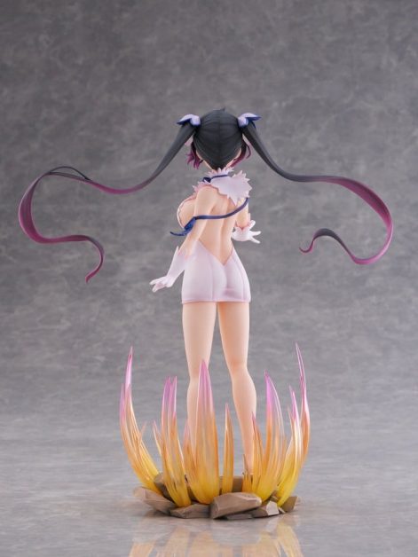 is it wrong to try to pick up girls in a dungeon v hestia divinity unleashed ver scale figure ()