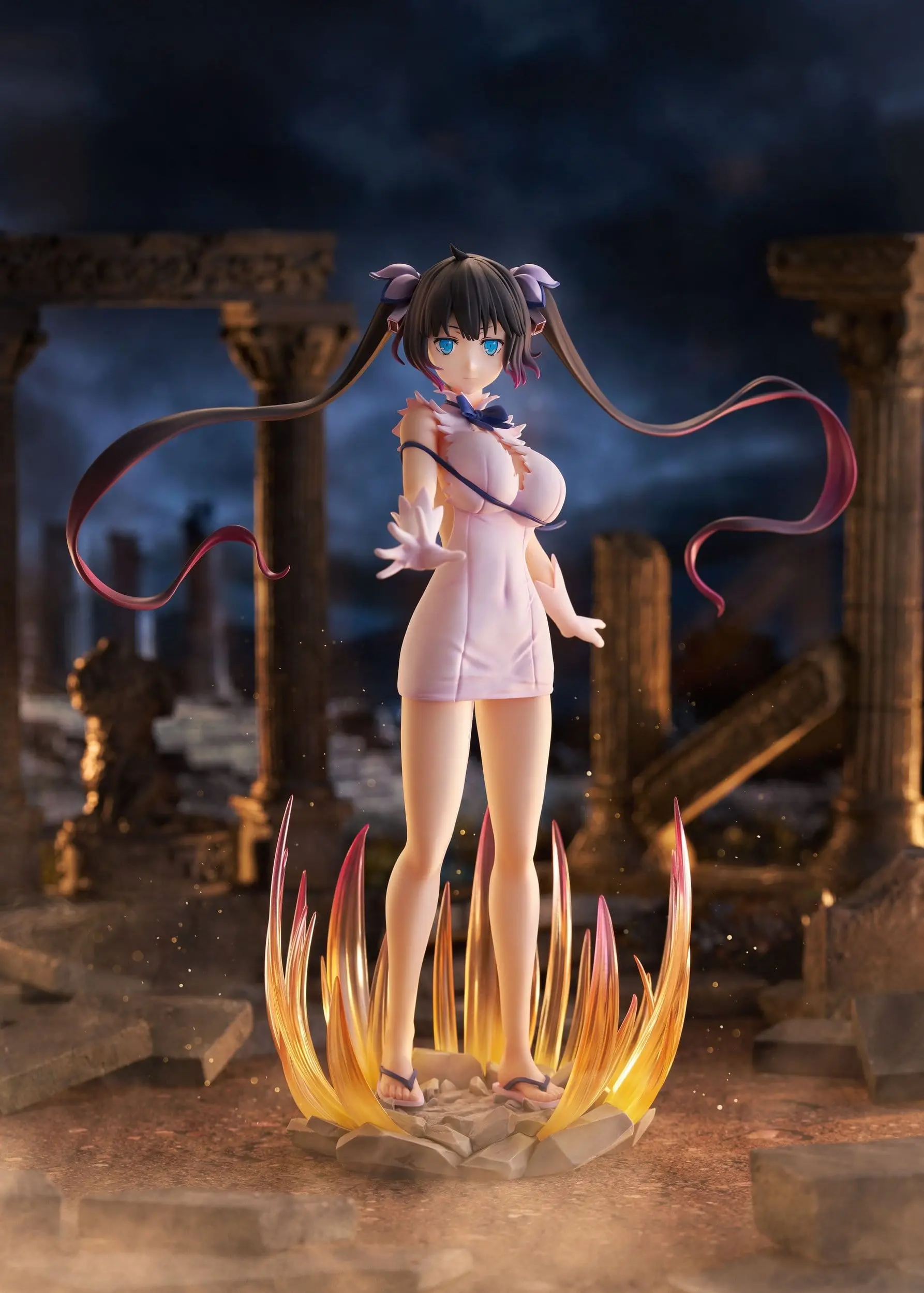 is it wrong to try to pick up girls in a dungeon v hestia divinity unleashed ver scale figure main
