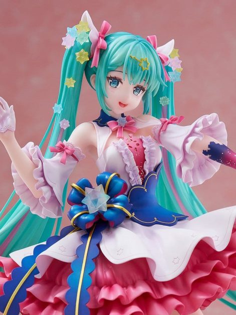 creators collection hatsune miku rosuuri ver scale figure