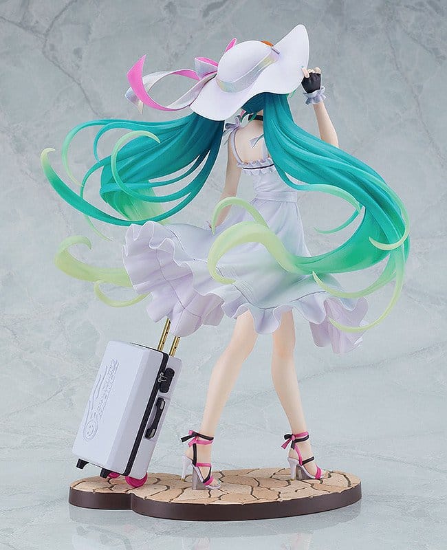 hatsune miku gt project racing miku private ver scale figure
