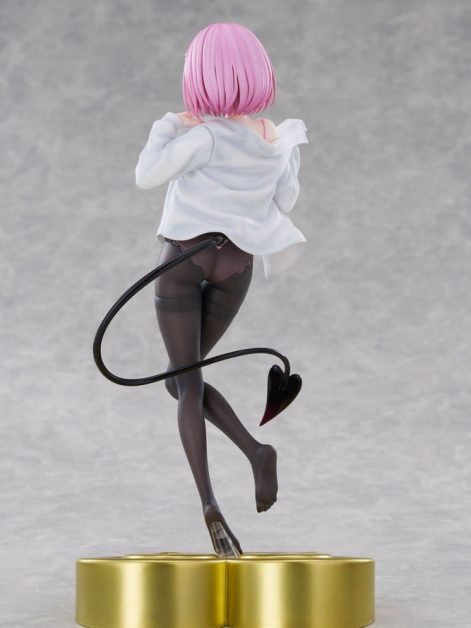 to love ru momo belia deviluke original th anniversary scale figure
